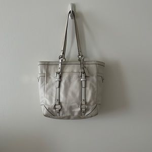 Coach shoulder bag